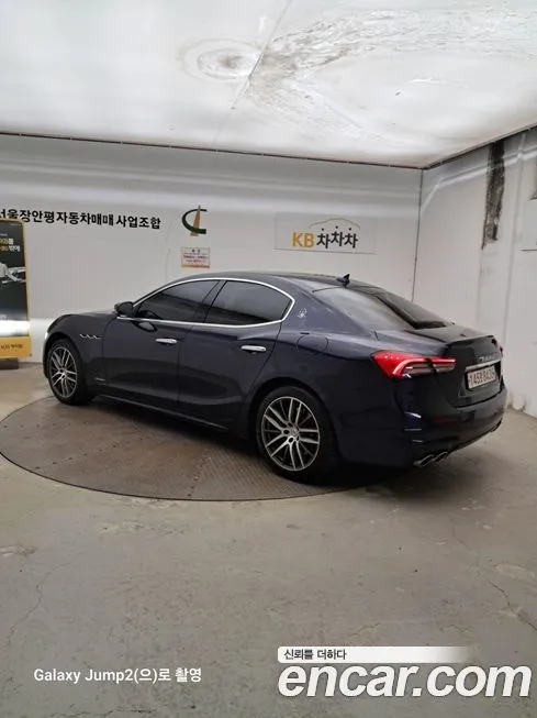 Maserati Ghibli — фото 2
