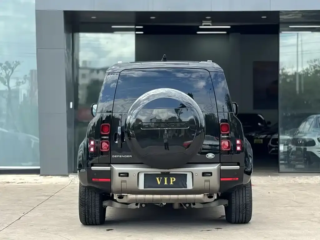 Land Rover Defender 2025 из CN, фото 4