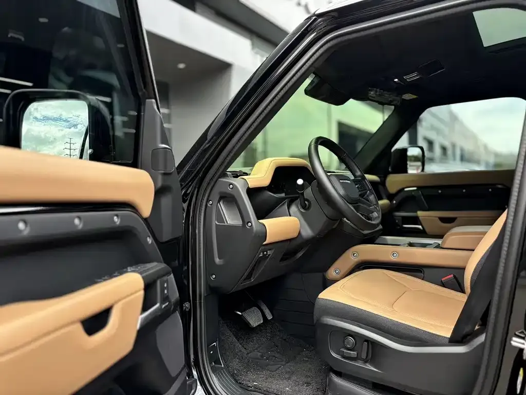 Land Rover Defender 2025 из CN, фото 7