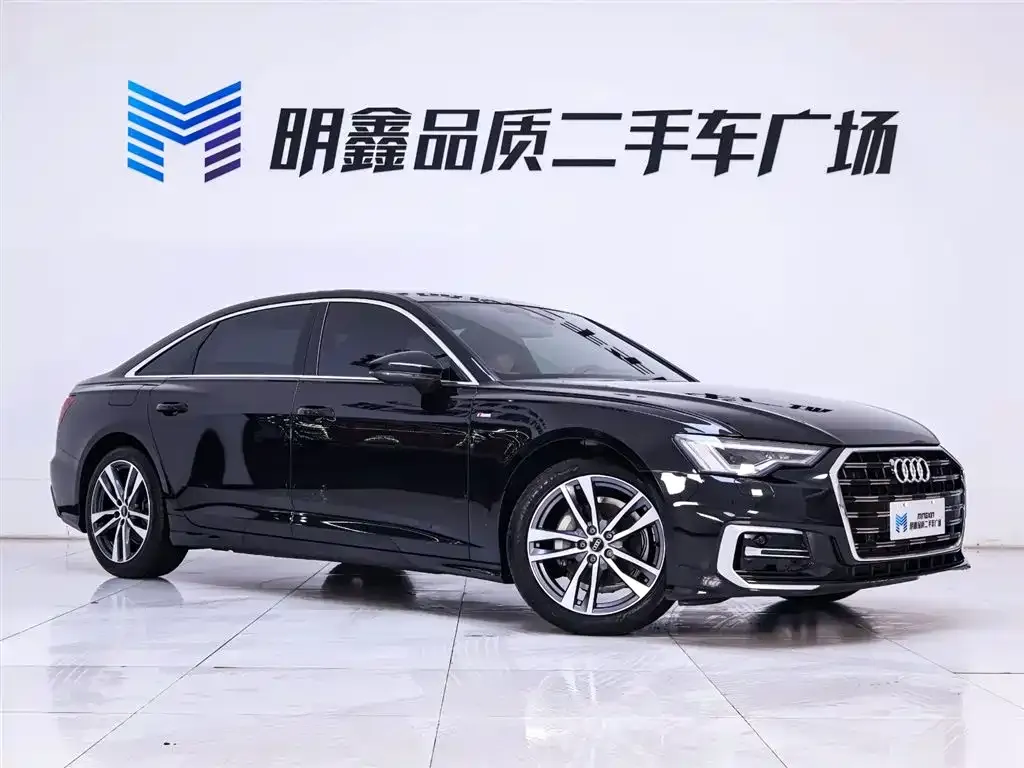 Audi A6L 2024 из CN, фото 5