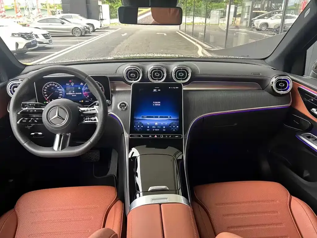 Mercedes-Benz GLC 2024 из CN, фото 7