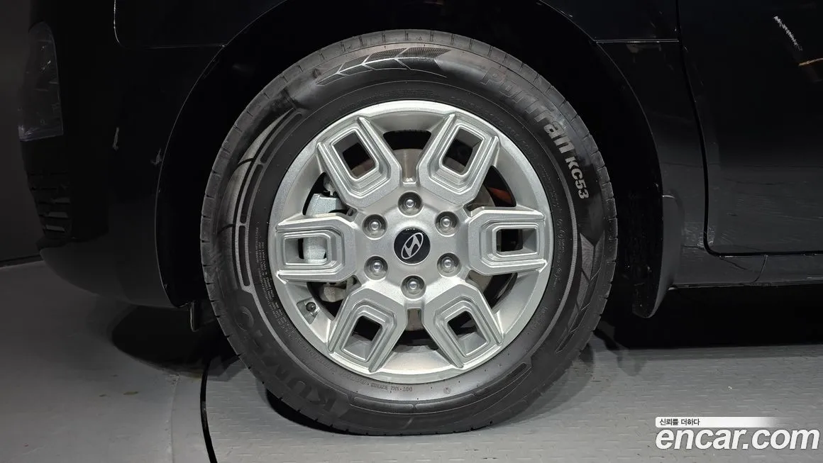 Hyundai Staria 2025 из KR, фото 5