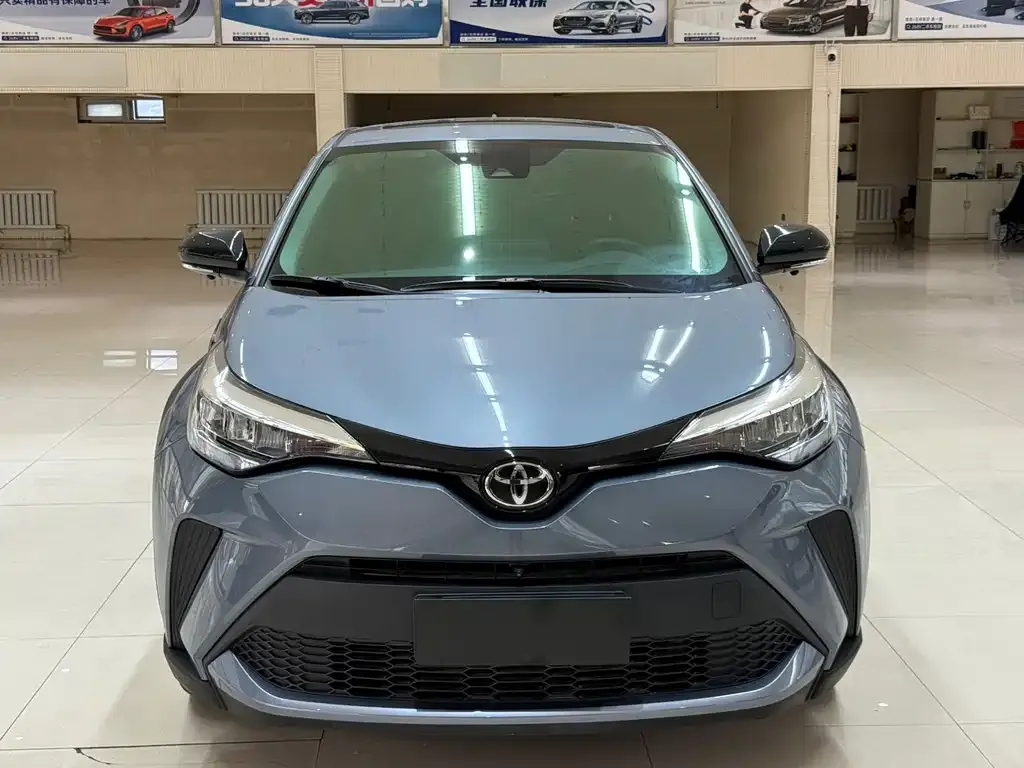 Toyota C-HR 2021 из CN, фото 2