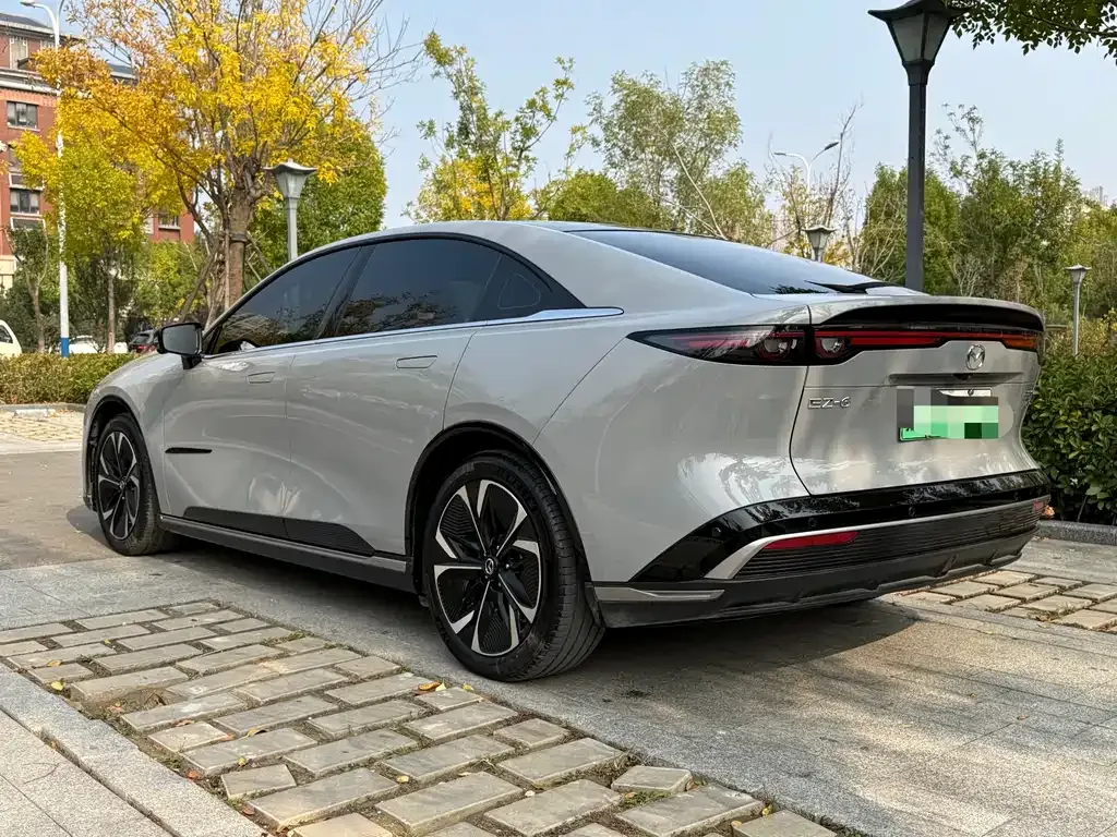 Mazda EZ-6 2024 из CN, фото 4