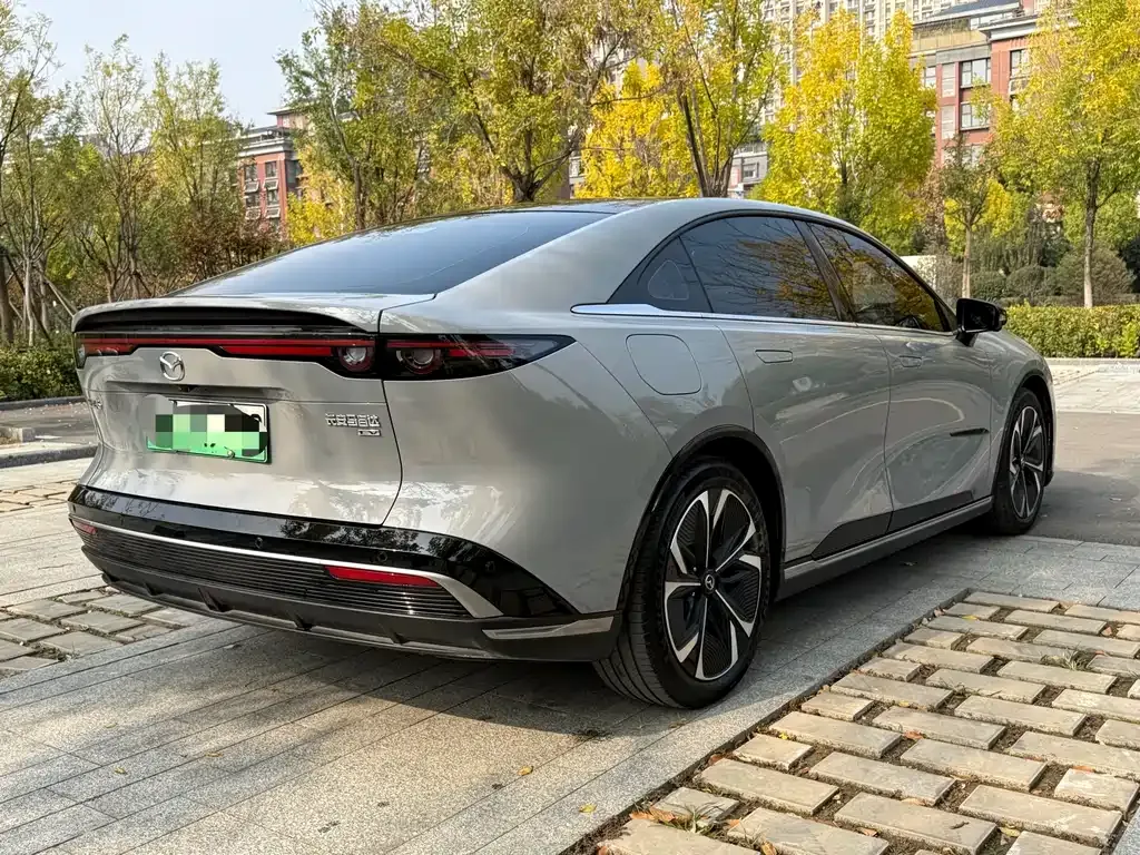 Mazda EZ-6 2024 из CN, фото 6