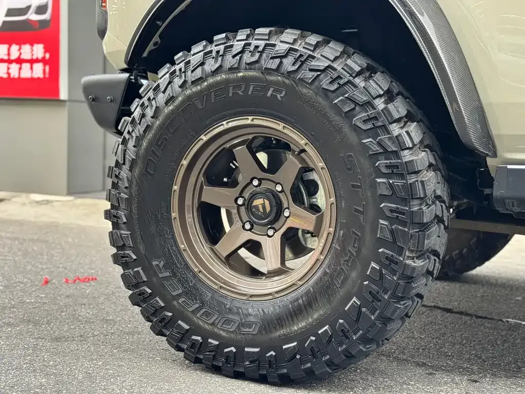 Ford Bronco 2024 из CN, фото 4