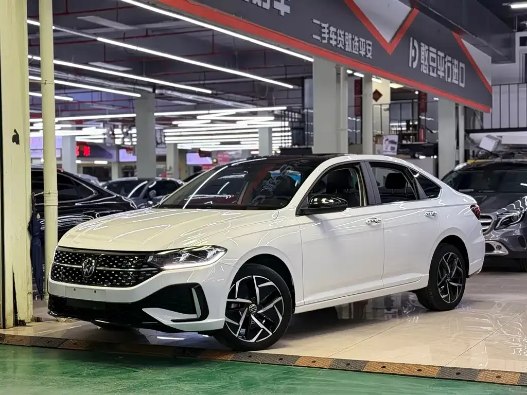 Volkswagen Lavida 2022 из CN, фото 1