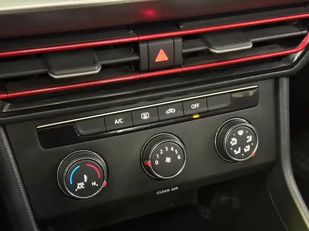 Volkswagen Lavida 2022 из CN, фото 10
