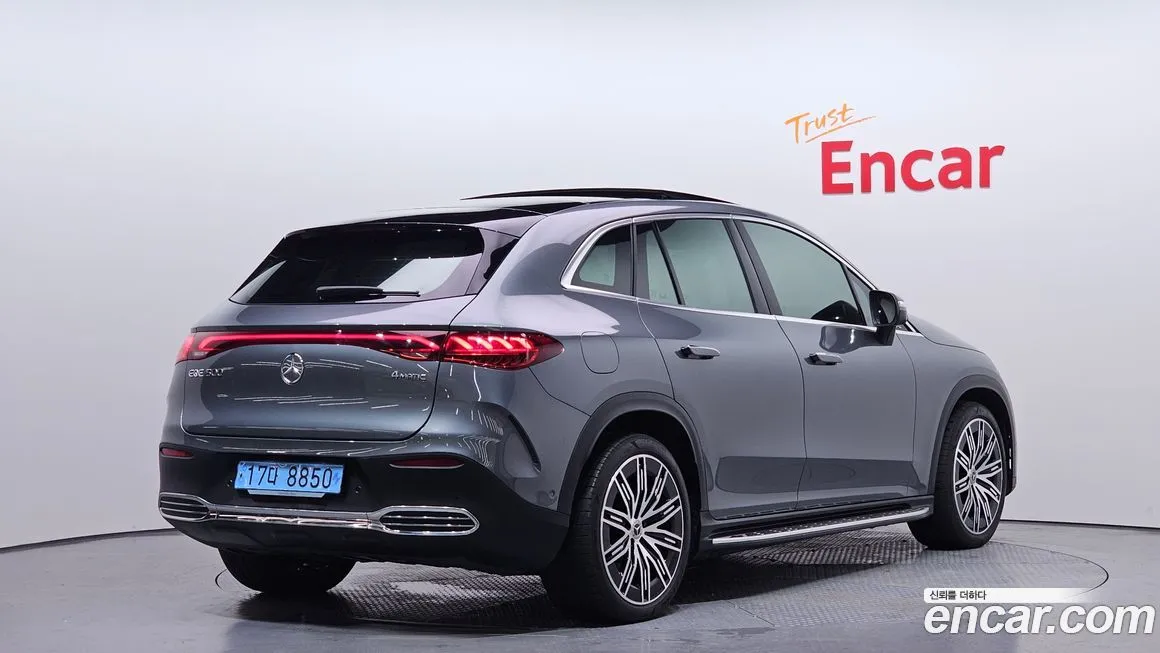 Mercedes-Benz EQE 2023 из KR, фото 2