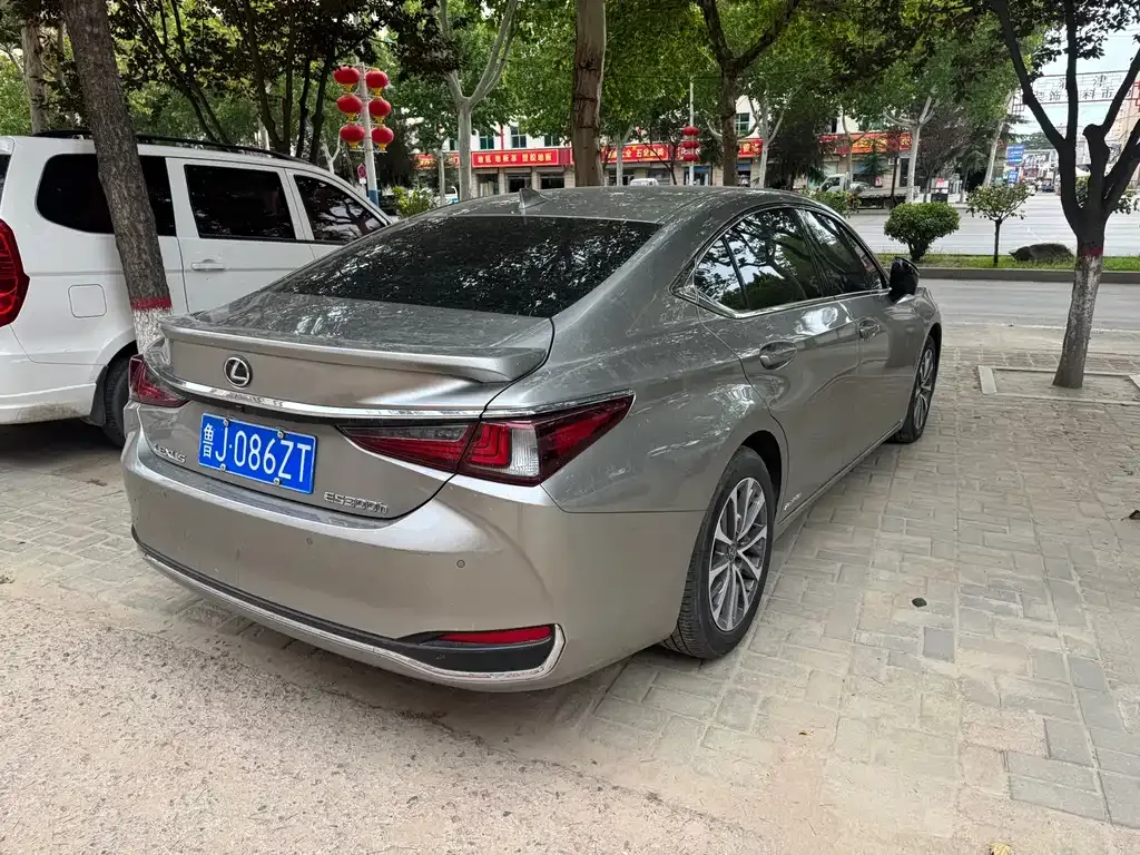 Lexus ES 2022 из CN, фото 4