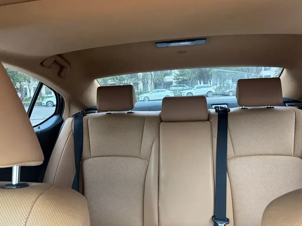 Lexus ES 2022 из CN, фото 8