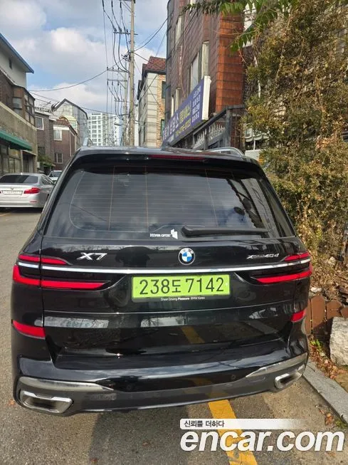 BMW X7 — фото 2