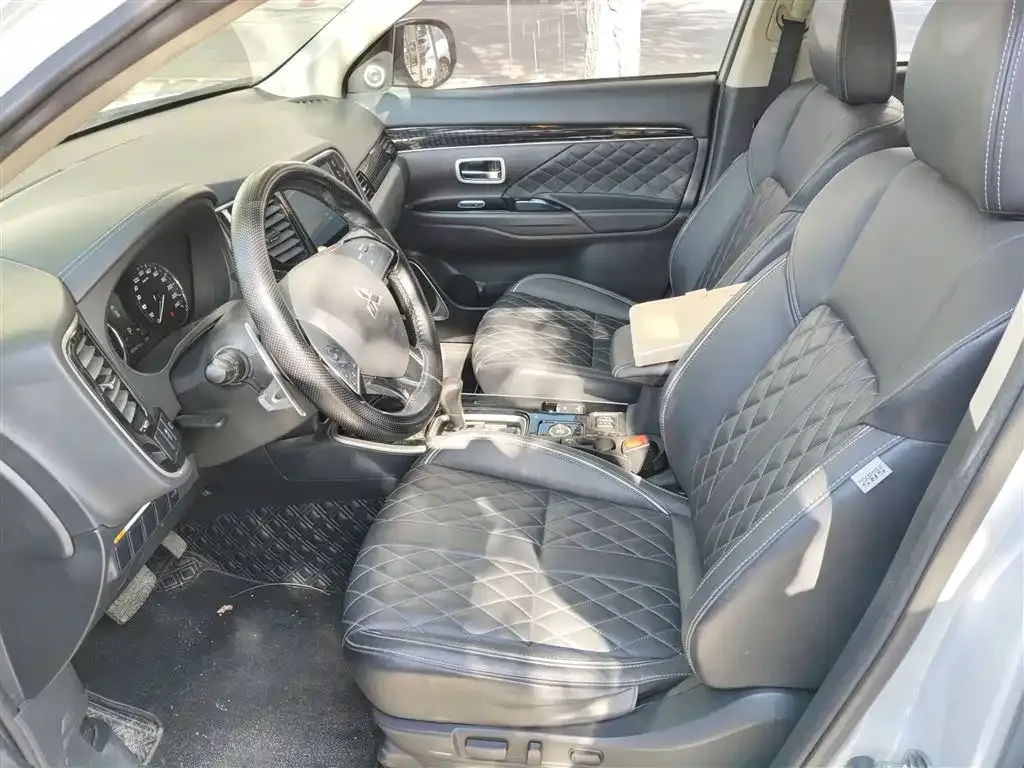 [object Object] Outlander 2021 из CN, фото 8