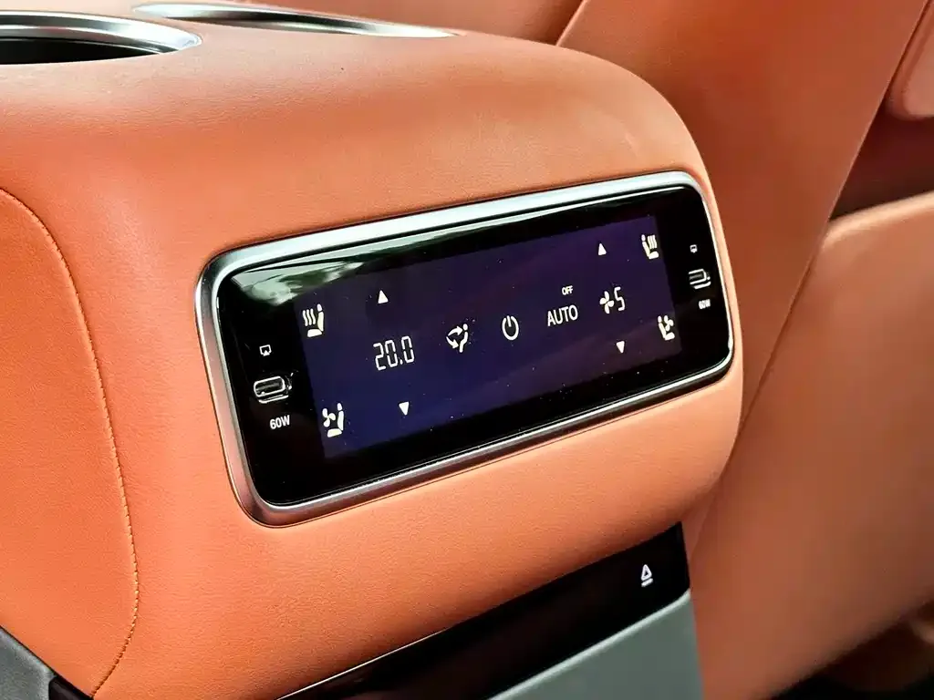 Li Auto L9 2025 из CN, фото 9