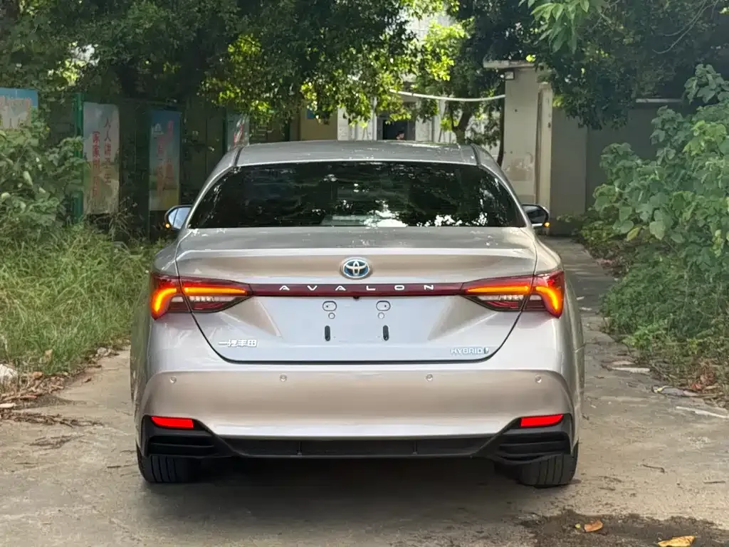 Toyota Avalon 2022 из CN, фото 5