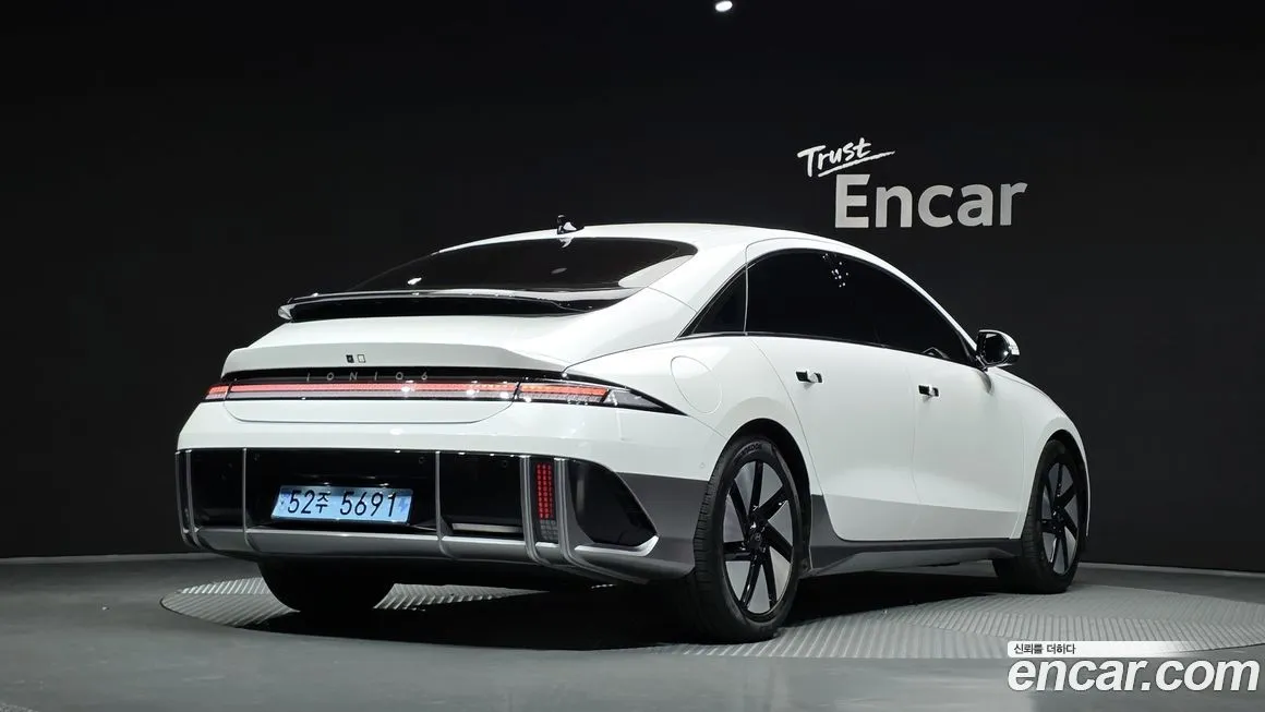 Hyundai Ioniq6 — фото 2