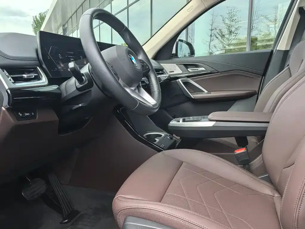 BMW X1 2025 из CN, фото 10