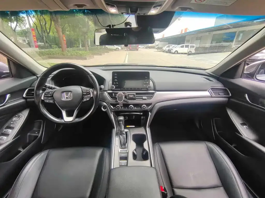 Honda Accord 2021 из CN, фото 5