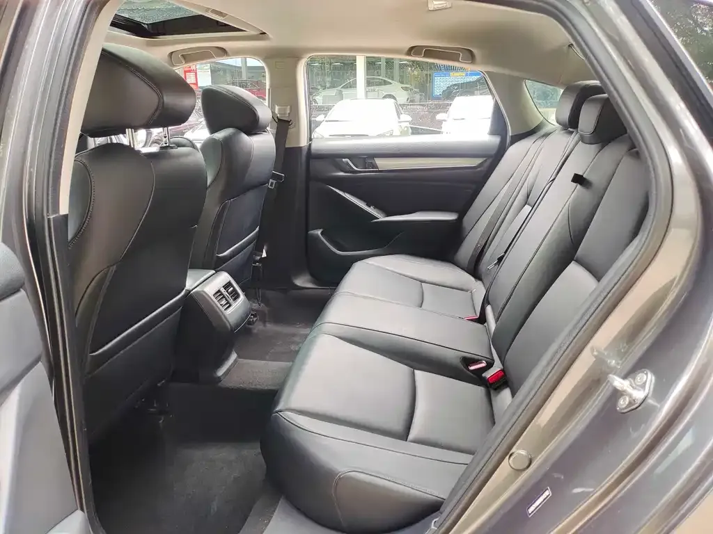 Honda Accord 2021 из CN, фото 6