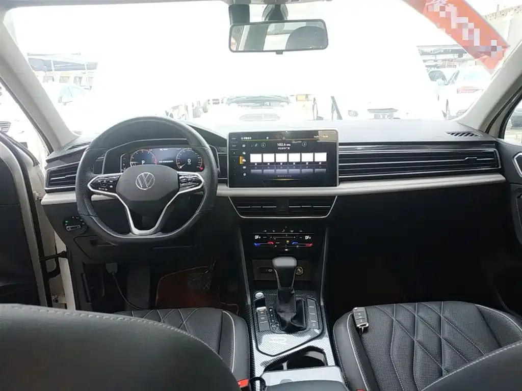 Volkswagen Tiguan L 2022 из CN, фото 10