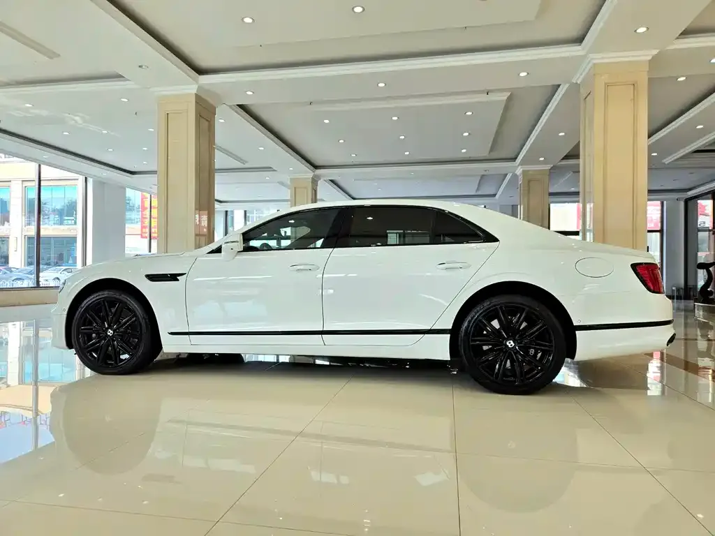 Bentley Flying Spur PHEV 2022 из CN, фото 7