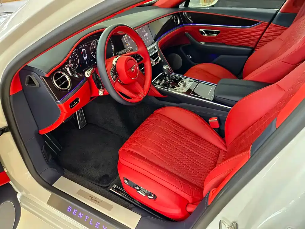 Bentley Flying Spur PHEV 2022 из CN, фото 9