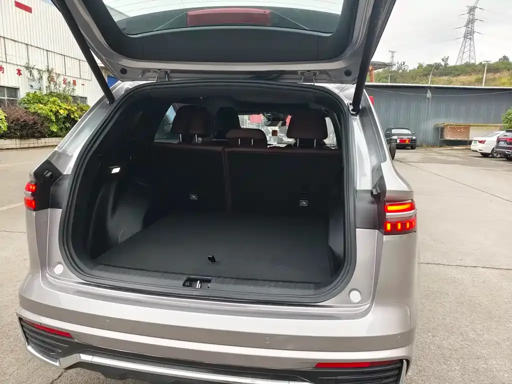 Geely Xingyue L 2024 из CN, фото 7