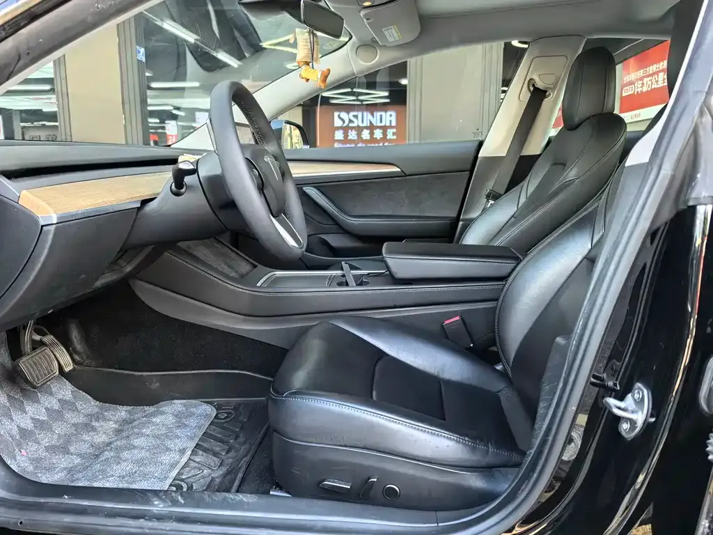 Tesla Model 3 2022 из CN, фото 10