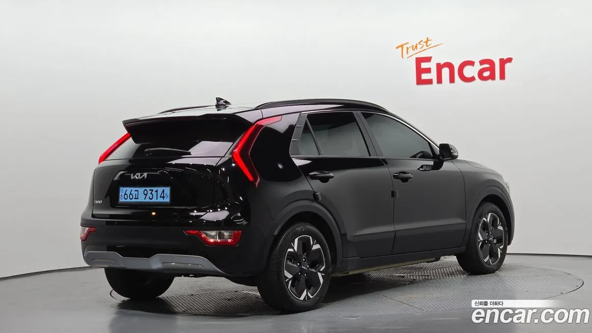 Kia Niro — фото 2