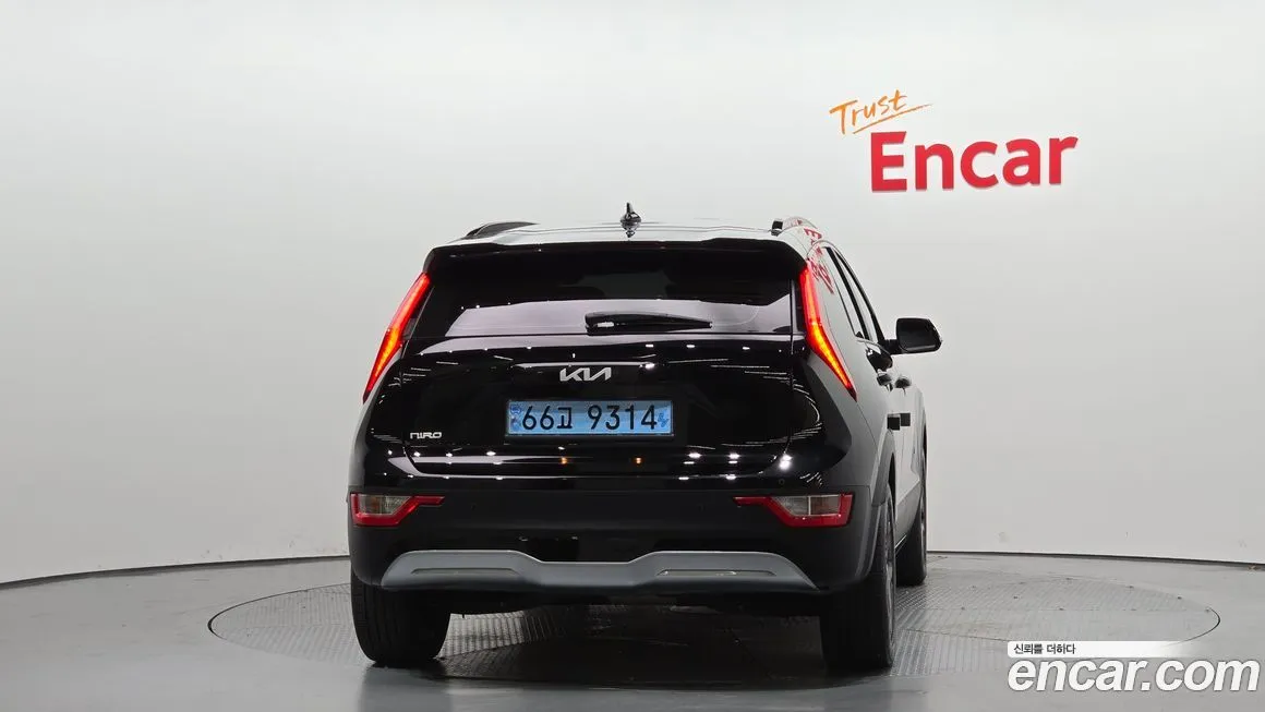 Kia Niro — фото 4