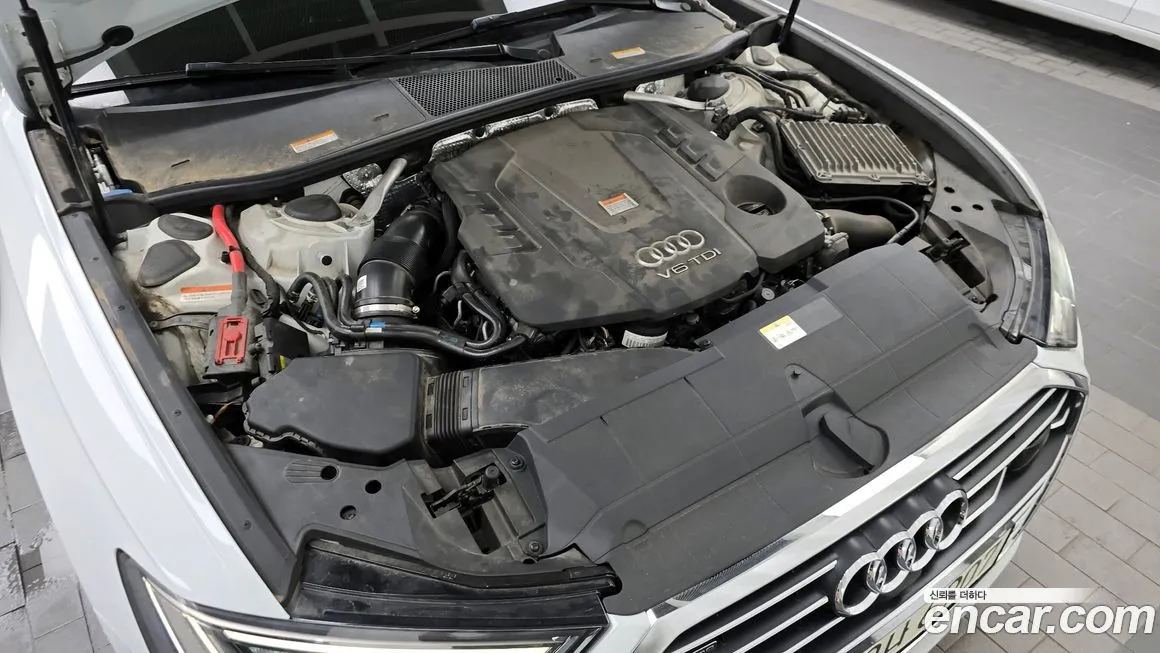 Audi A6 — фото 6
