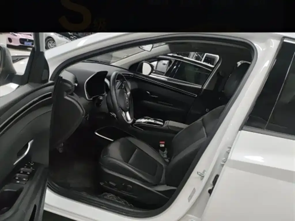 Hyundai Tucson 2022 из CN, фото 9