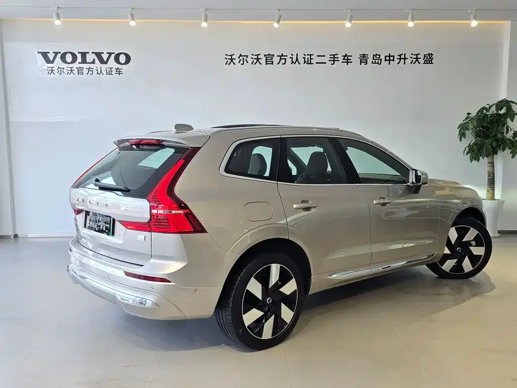 [object Object] XC60 PHEV 2023 из CN, фото 4