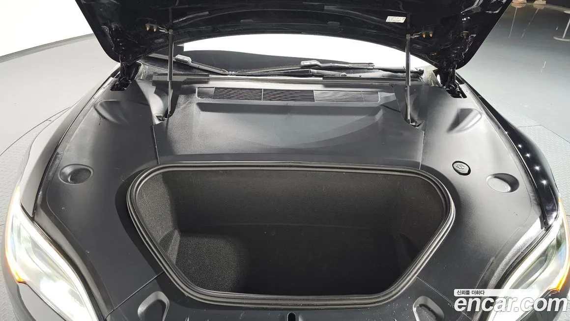 Tesla Model S 2023 из KR, фото 6
