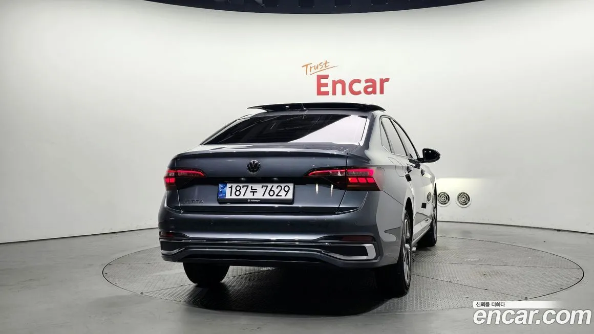 Volkswagen Jetta 2023 из KR, фото 4