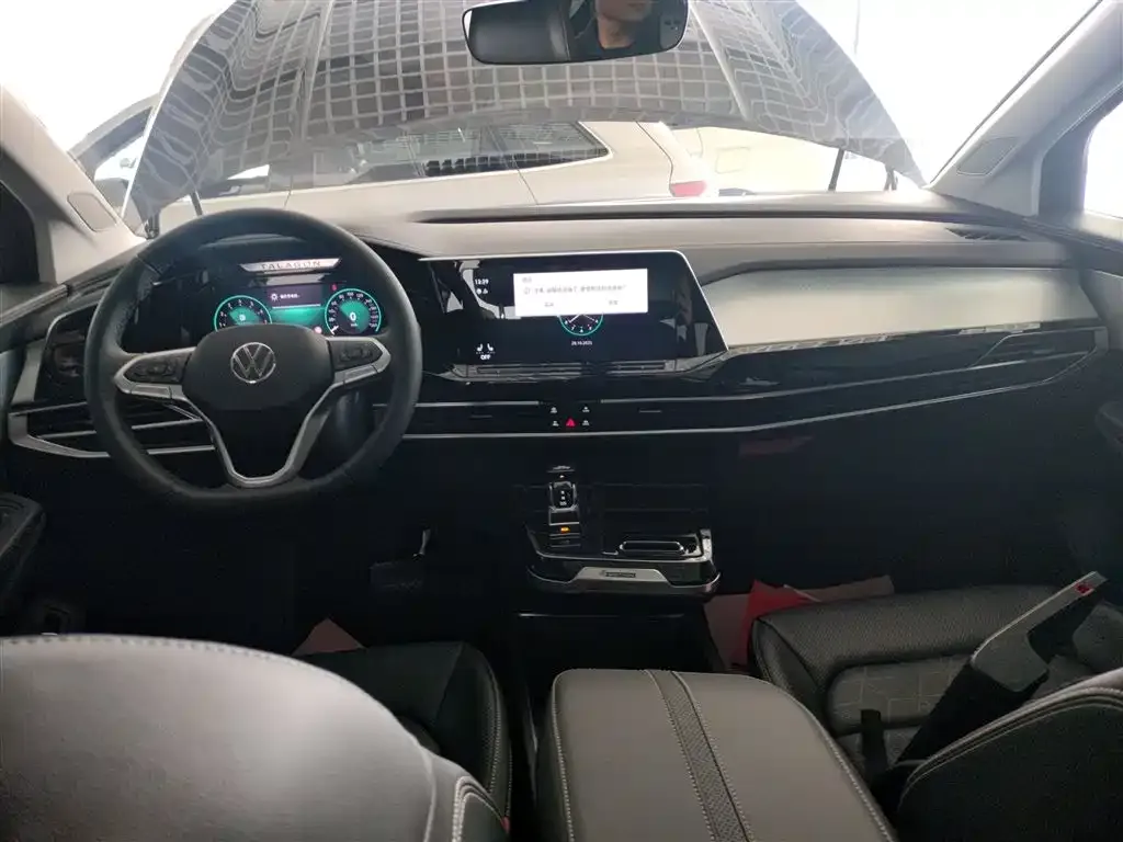 Volkswagen Talagon 2023 из CN, фото 10