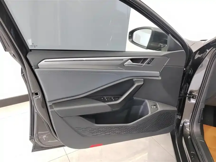 Volkswagen Sagitar 2024 из CN, фото 7