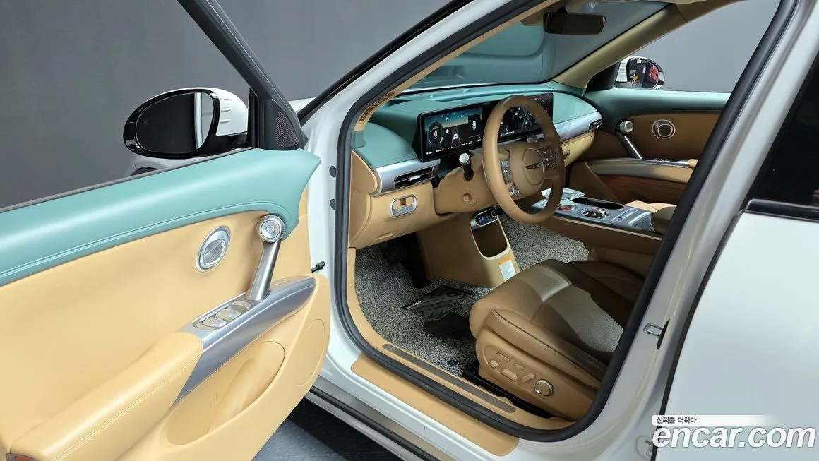 Genesis GV60 — фото 10