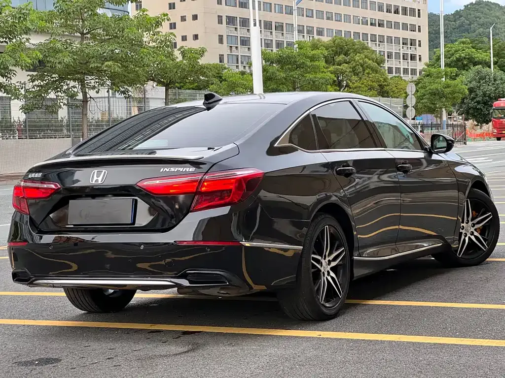 Honda Inspire 2022 из CN, фото 4