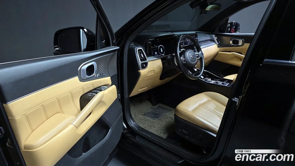 Kia Sorento — фото 10