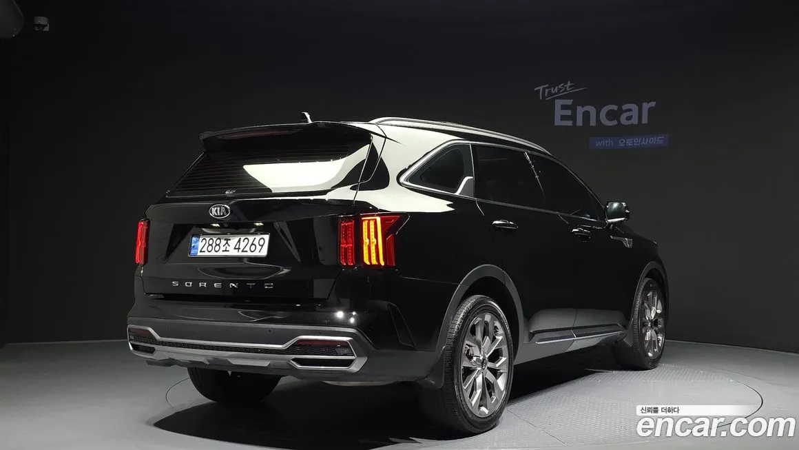 Kia Sorento — фото 2