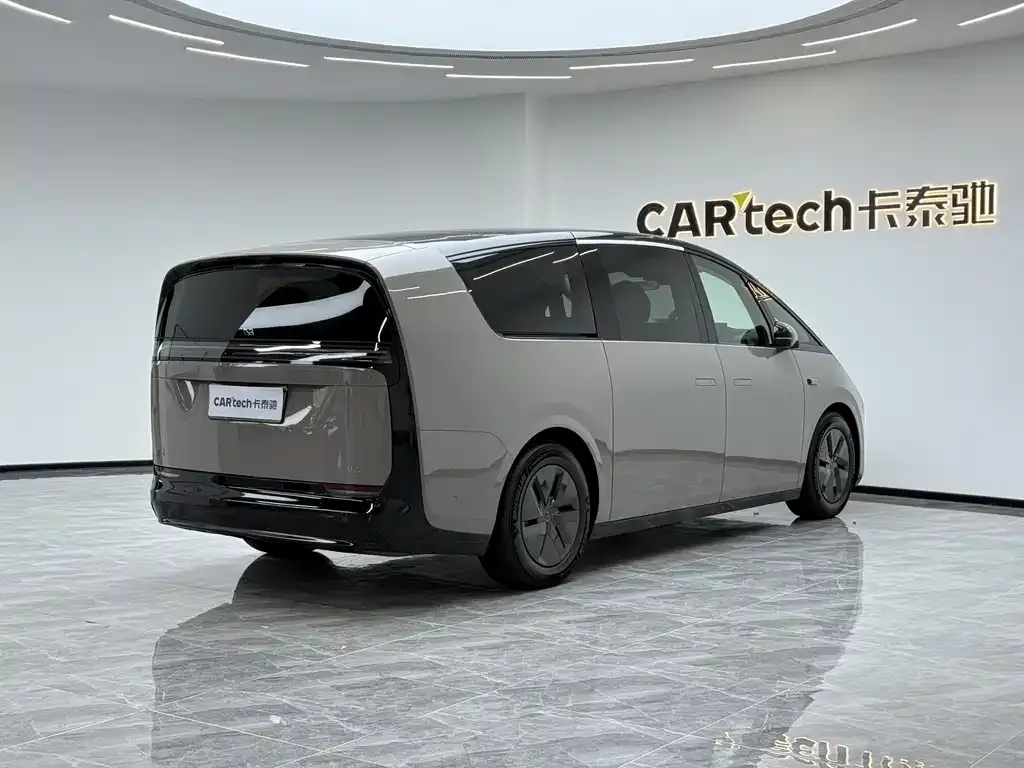 Li Auto MEGA 2024 из CN, фото 6