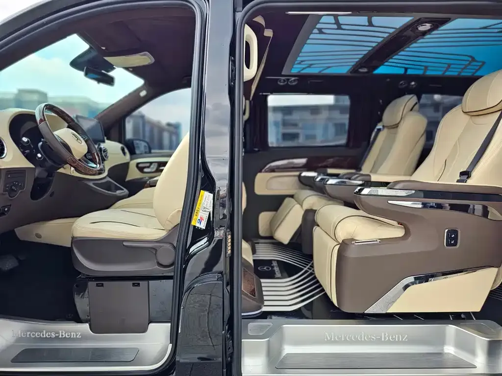 Mercedes-Benz Vito 2022 из CN, фото 8