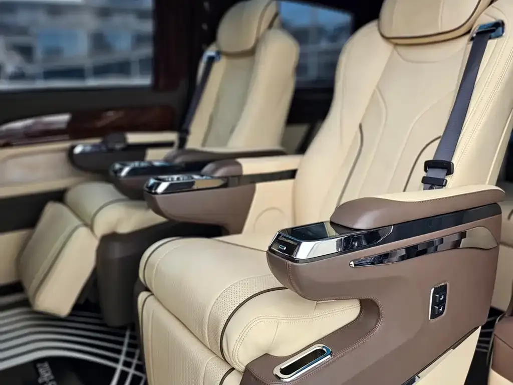 Mercedes-Benz Vito 2022 из CN, фото 9