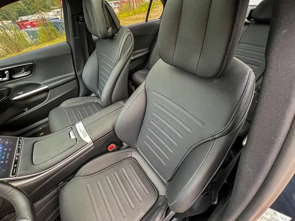 Mercedes-Benz C-Class 2023 из CN, фото 4