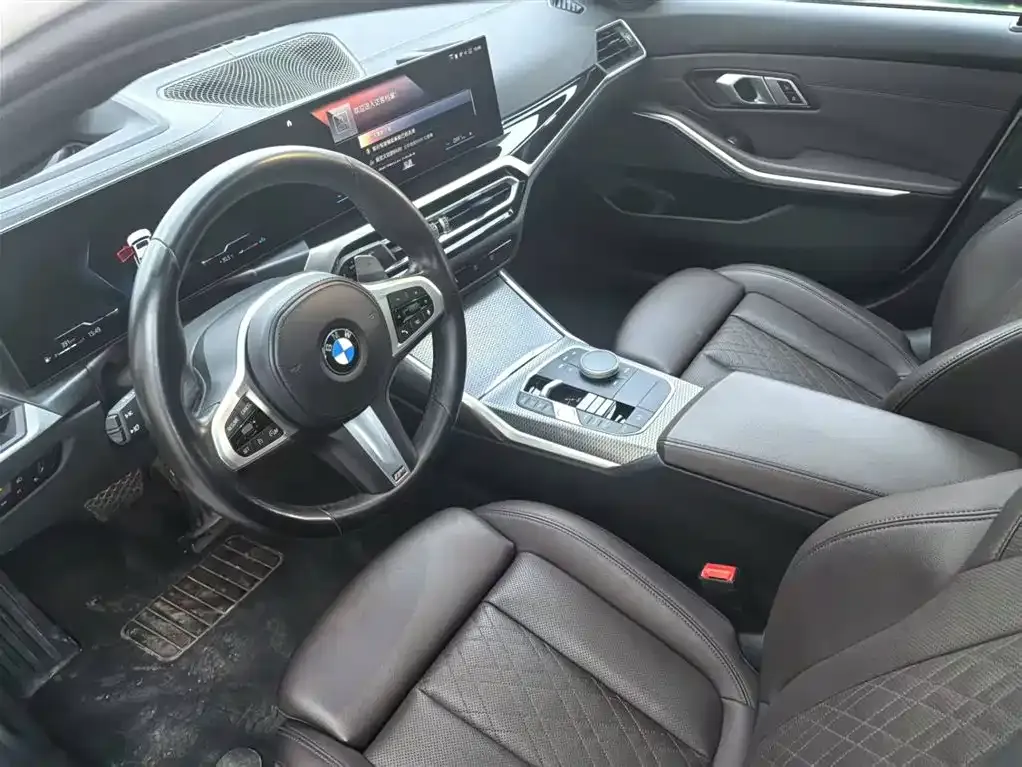 BMW 3 Series 2023 из CN, фото 8