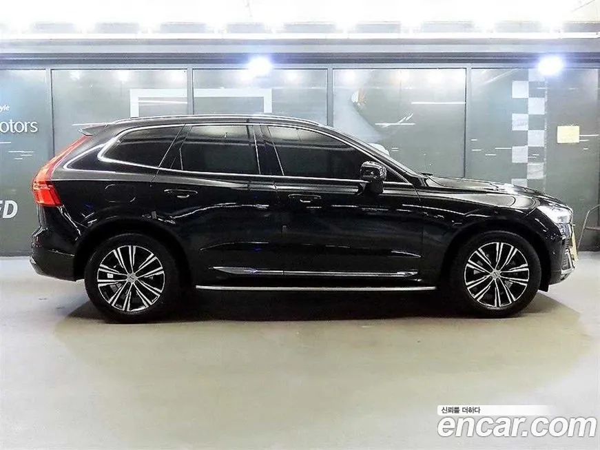 Volvo XC60 — фото 3