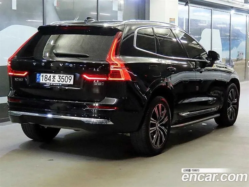Volvo XC60 — фото 4
