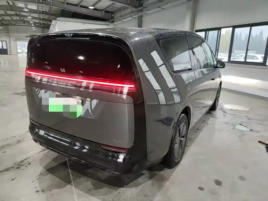 Li Auto MEGA 2024 из CN, фото 2