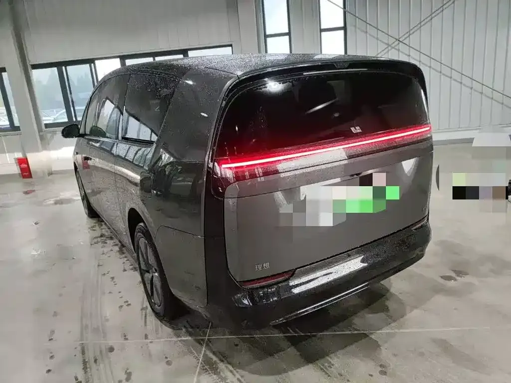 Li Auto MEGA 2024 из CN, фото 5
